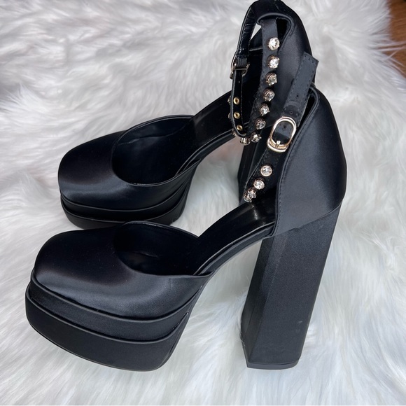 Satin high platform ankle strap heels Versace like 38/8 - Picture 6 of 10
